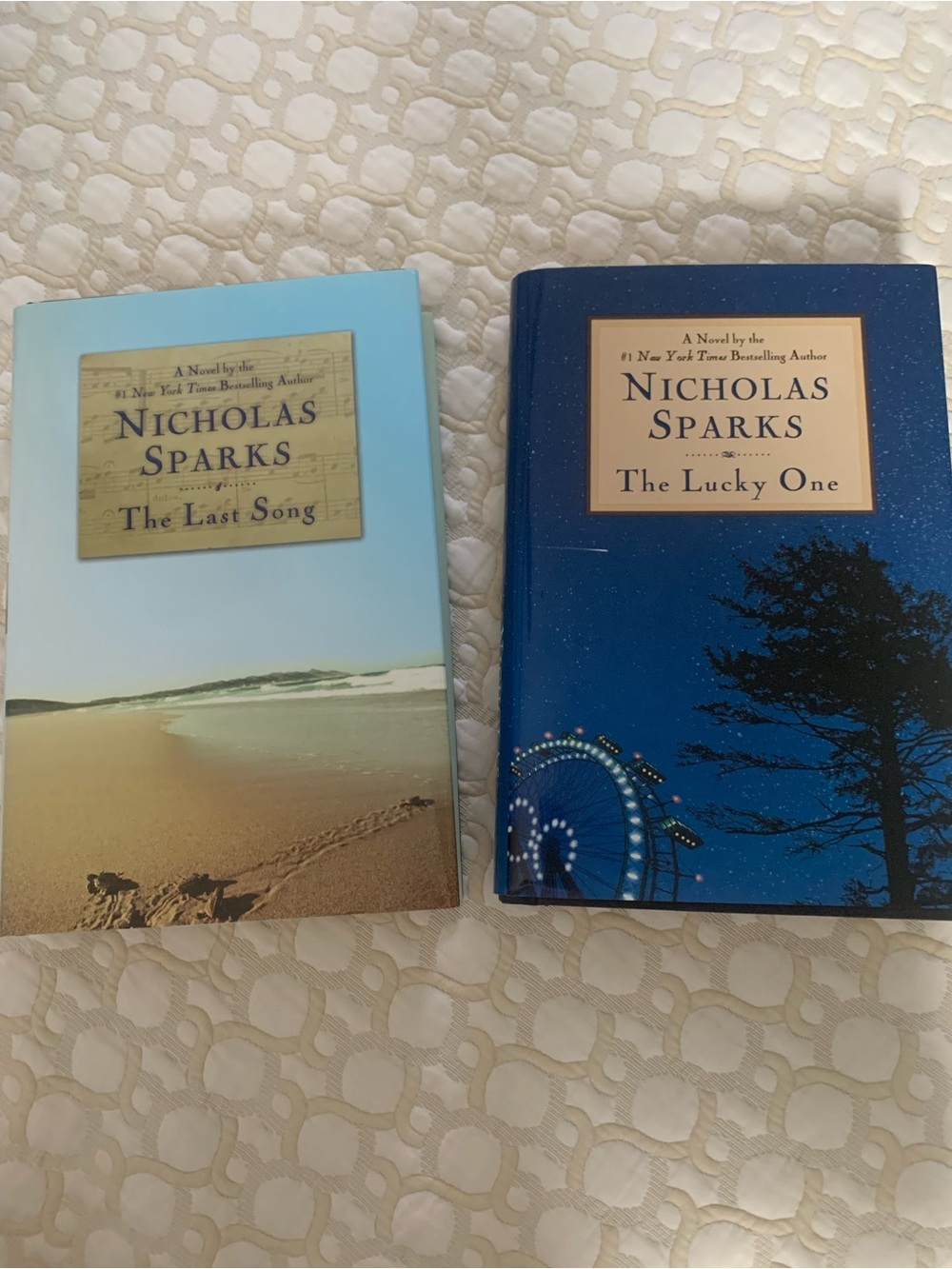 2 Nicholas Sparks Hardcover Set - The Lucky One & The Last Song